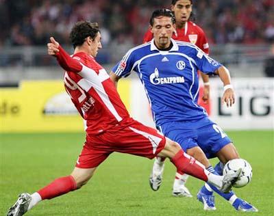 吉对劳塔罗 吉对劳塔罗